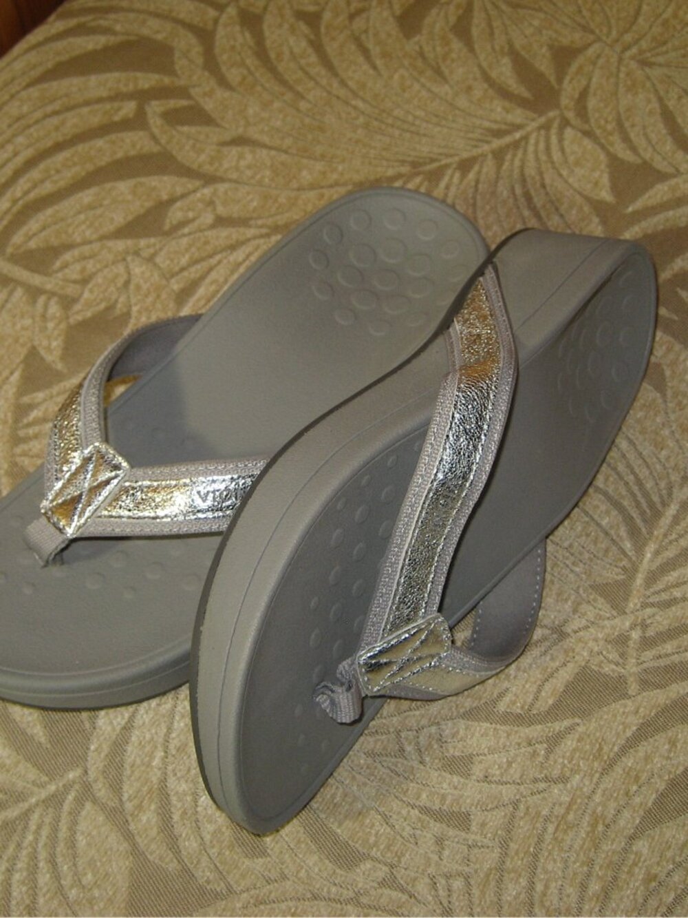 Vionic Sandals 7